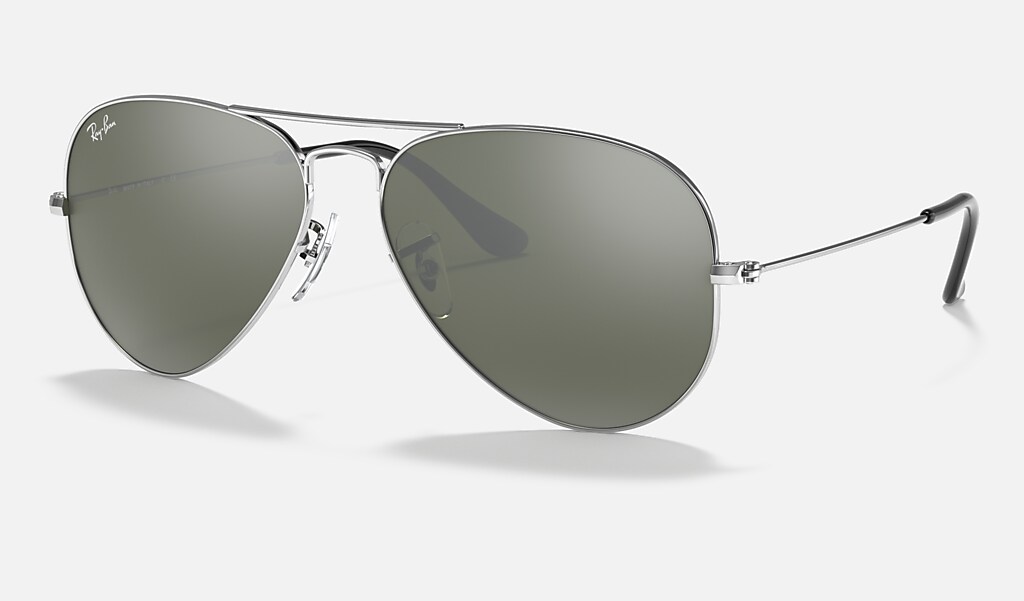 Aviator Mirror Sunglasses in Silver and Silver | Ray-Ban®