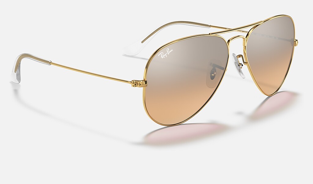 optocht erotisch Tomaat Aviator Gradient Sunglasses in Gold and Silver/Pink | Ray-Ban®