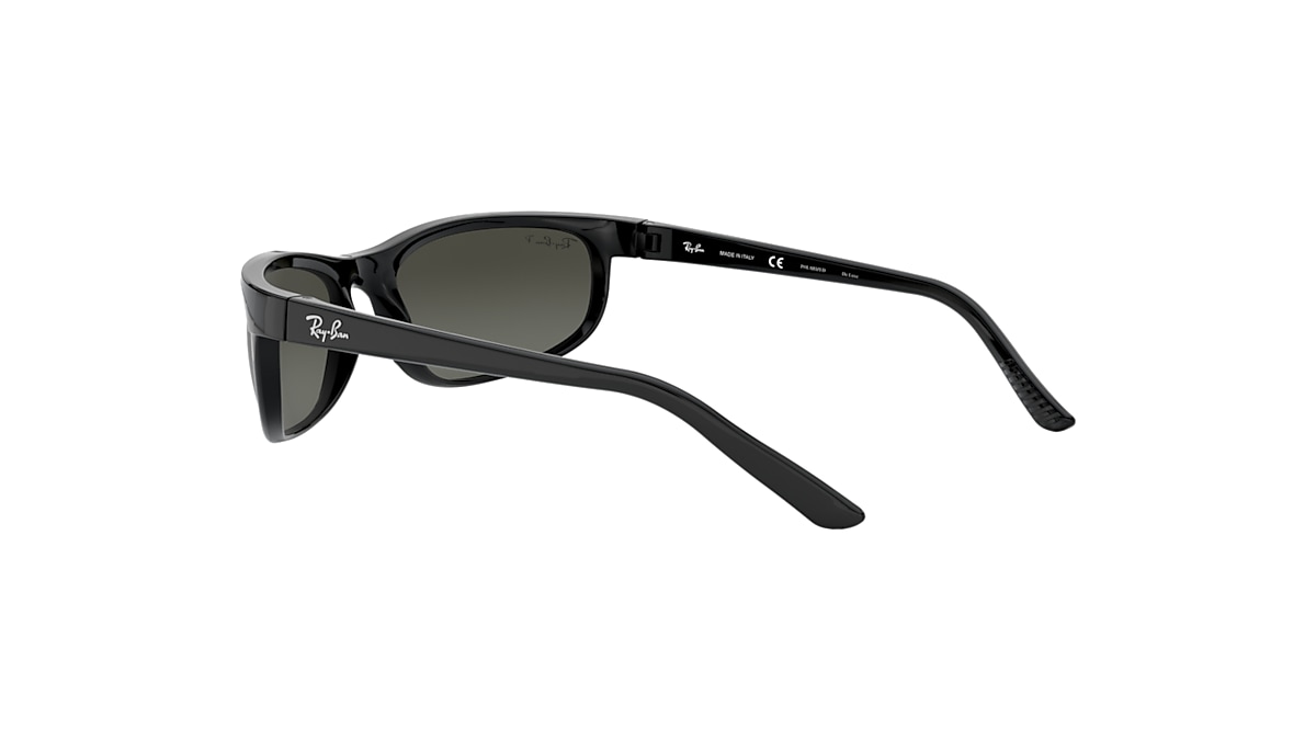 2 Sunglasses in Black and Grey RB2027 | Ray-Ban® US
