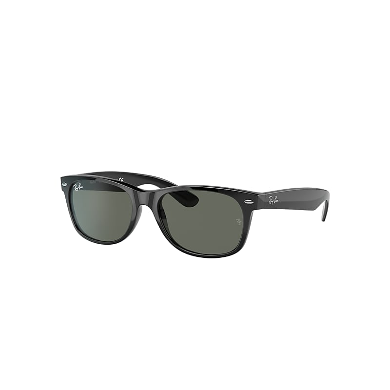 Ray-Ban New Wayfarer Classic Sunglasses Black Frame Green Lenses 52-18