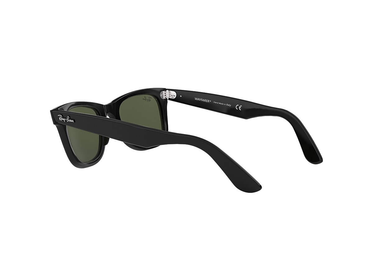 Brig beads Blind Original Wayfarer Classic Sunglasses in Black and Green | Ray-Ban®