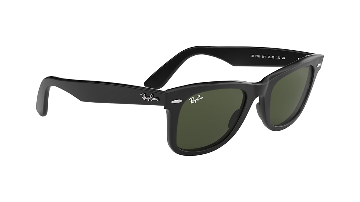 Classic Sunglasses in Black and Green | Ray-Ban®