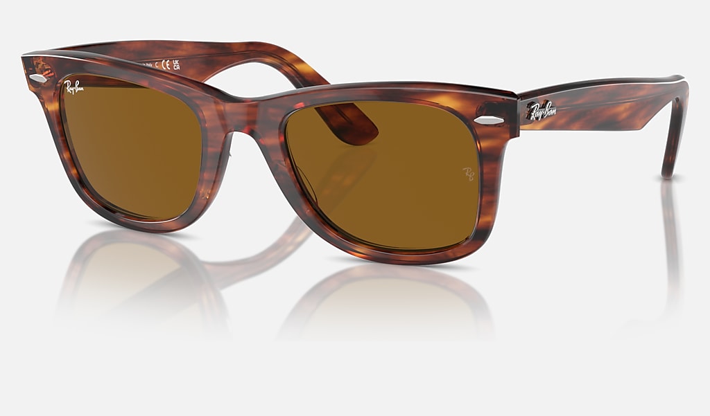 Original Wayfarer Classic Sunglasses in Striped Havana and Brown | Ray-Ban®