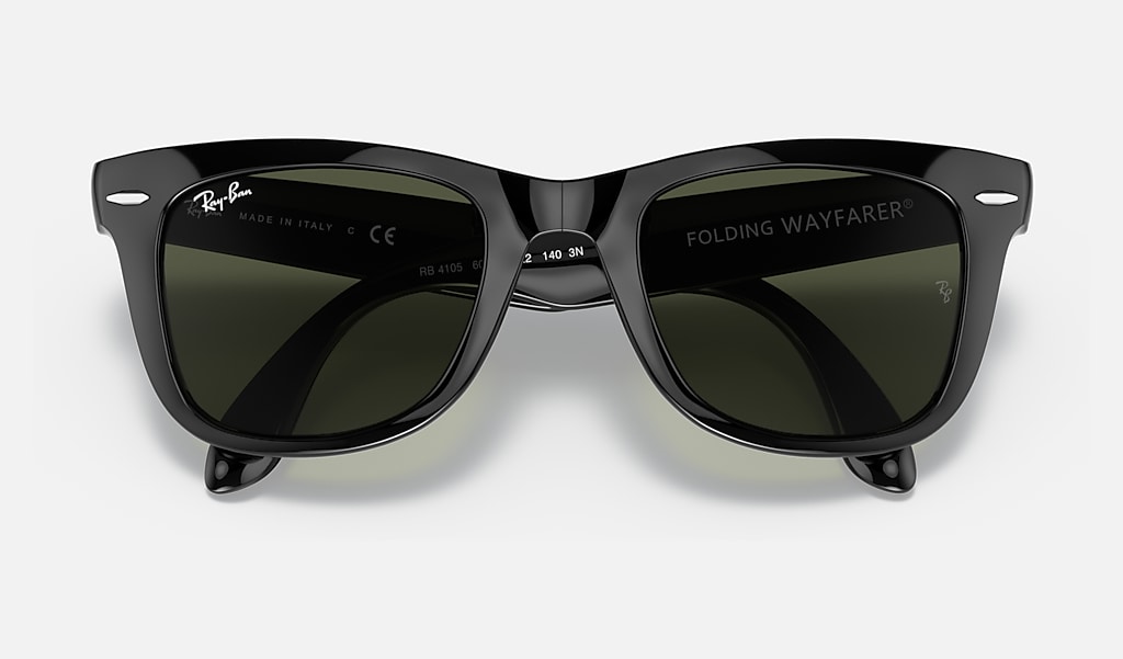 royalty Healthy visual Wayfarer Folding Classic Sunglasses in Black and Green | Ray-Ban®