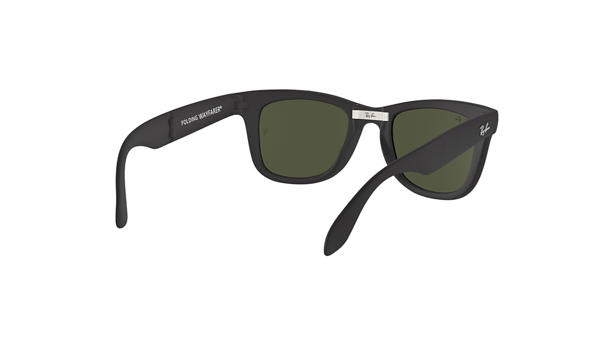 WAYFARER FOLDING CLASSIC Sunglasses in Black and G-15 Green WAYFARER FOLDING CLASSIC Sunglasses in Black and G-15 Green