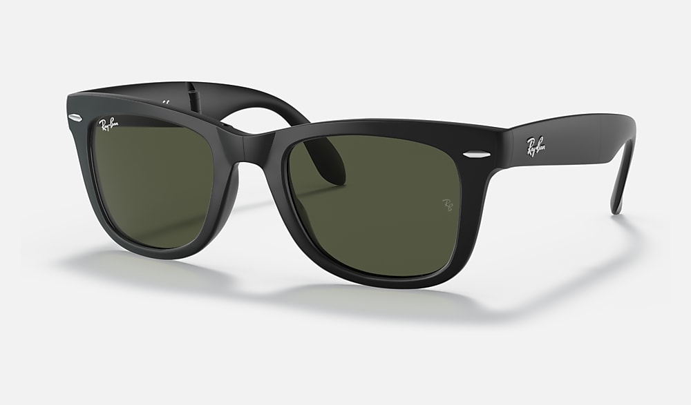 WAYFARER FOLDING CLASSIC Sunglasses in Black and Green - RB4105