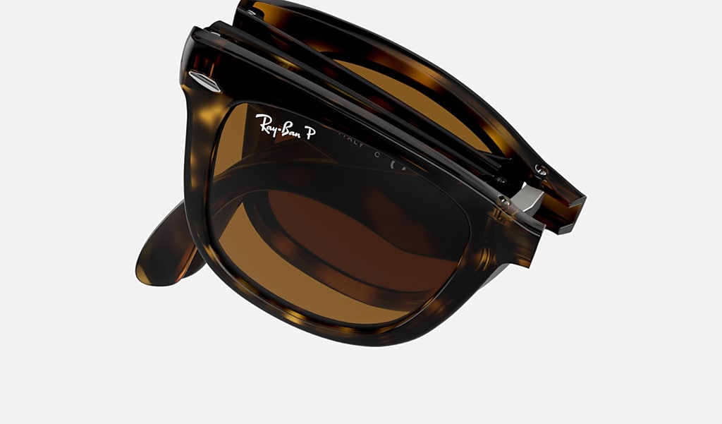 lippen Blind vertrouwen koepel Wayfarer Folding Classic Sunglasses in Tortoise and Brown | Ray-Ban®