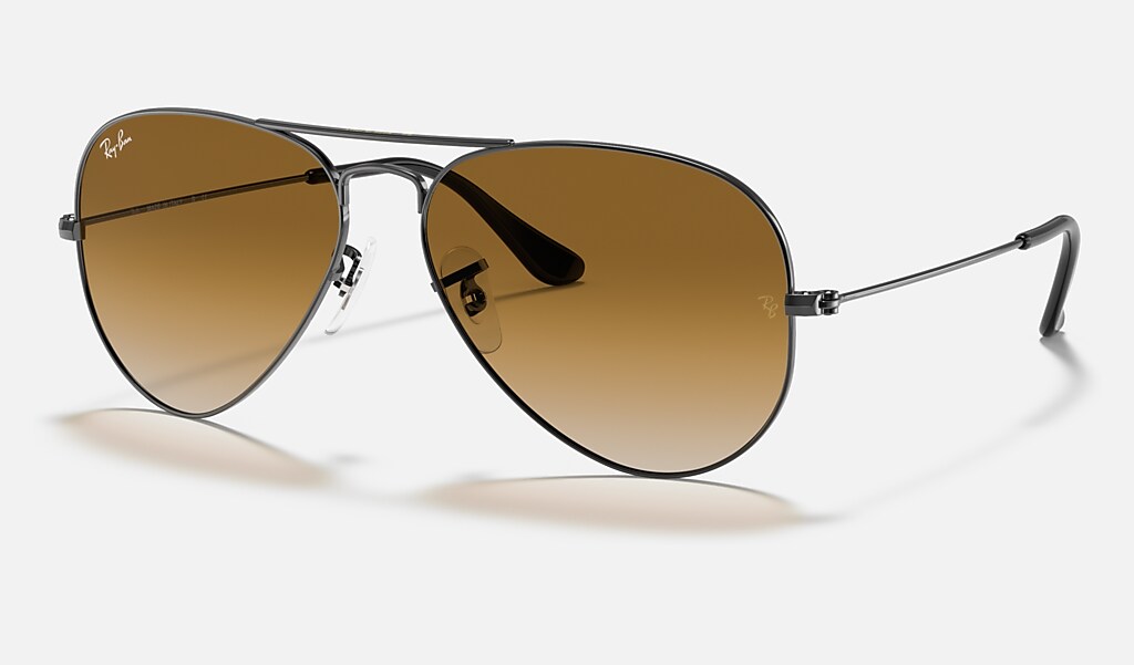 Vooroordeel Distilleren Megalopolis Aviator Gradient Sunglasses in Gunmetal and Light Brown | Ray-Ban®