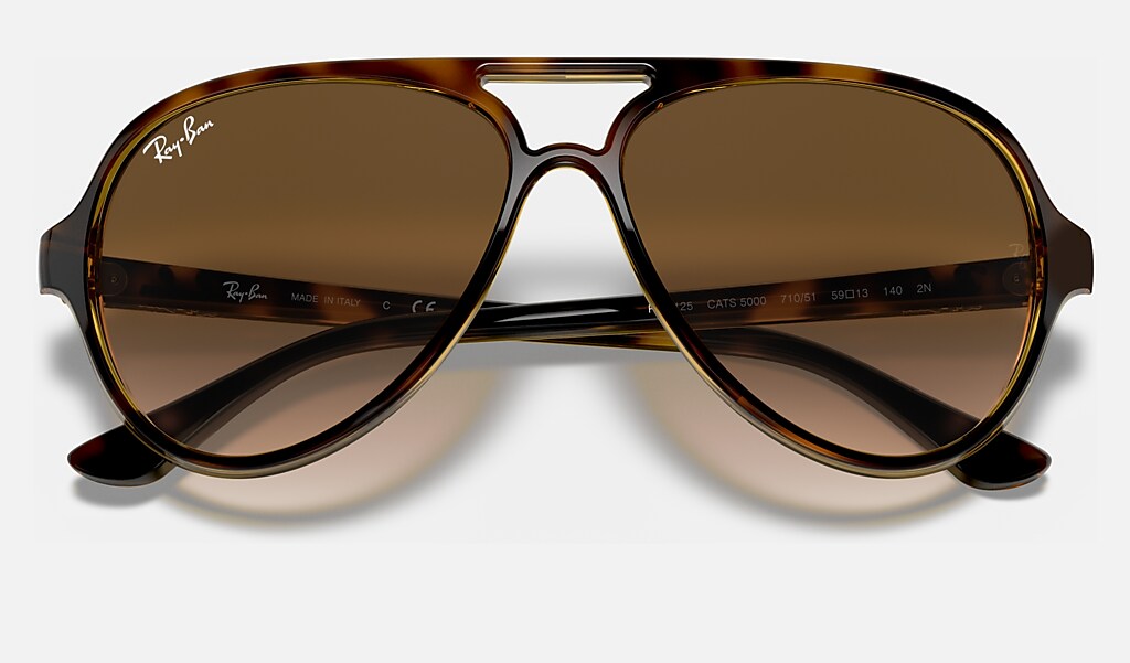 Cats 5000 Classic Sunglasses in Light Havana and Light Brown | Ray-Ban®