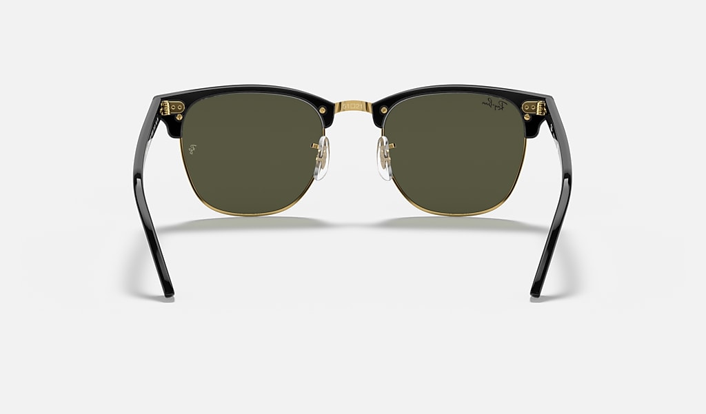 Clubmaster Classic Sunglasses in Black On Gold and G-15 Green | Ray-Ban®