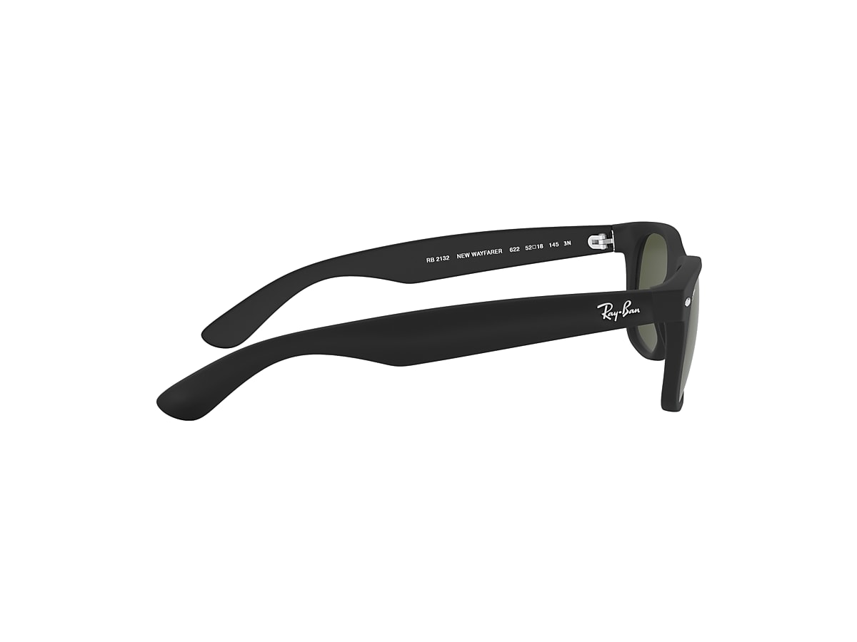 New Wayfarer Classic Sunglasses in Black and Green Ray-Ban®