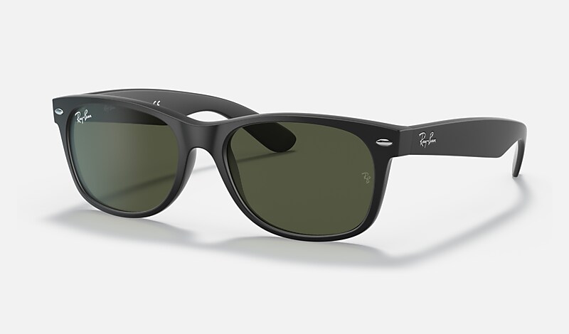 NEW WAYFARER CLASSIC Sunglasses in Black and Green - RB2132 | Ray