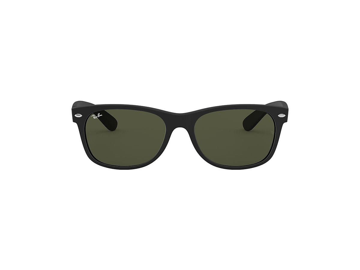 New Wayfarer Classic Sunglasses Black Green | Ray-Ban®