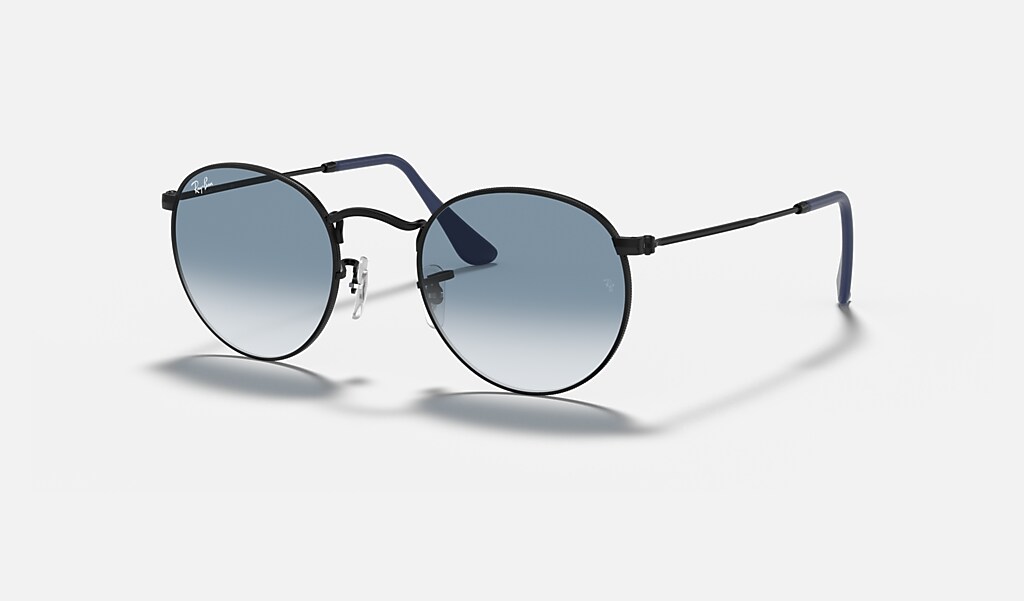 hoog Klem Ijver Round Metal Sunglasses in Black and Light Blue | Ray-Ban®
