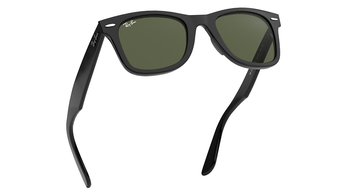 ORIGINAL WAYFARER CLASSIC Sunglasses in Black and G-15 Green