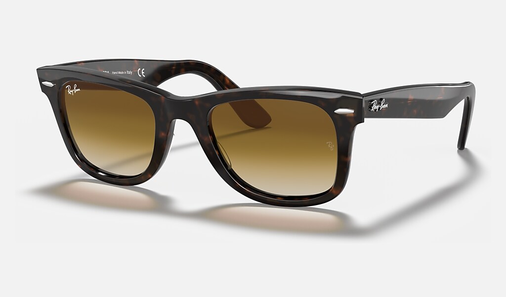Tortoise Sunglasses in Light Brown and Original Wayfarer Classic | Ray-Ban®