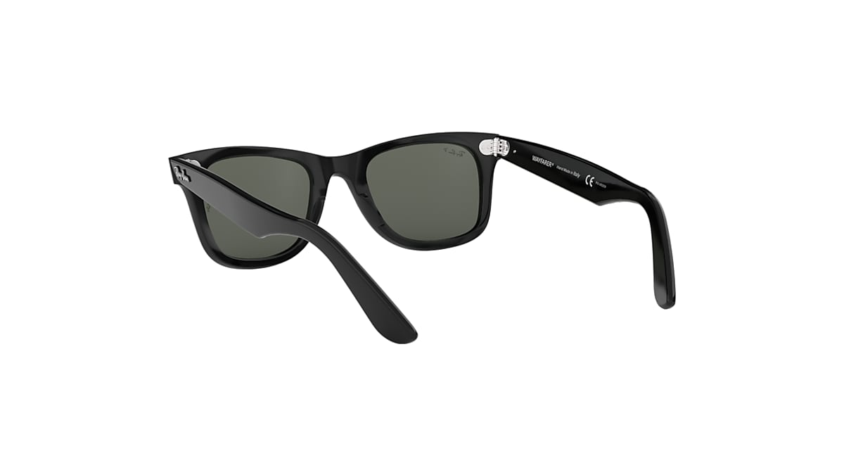 ORIGINAL WAYFARER CLASSIC Sunglasses in Black and Green - RB2140F 