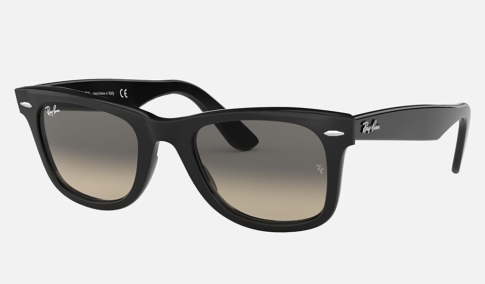 Black Sunglasses in Light Grey and ORIGINAL WAYFARER CLASSIC 