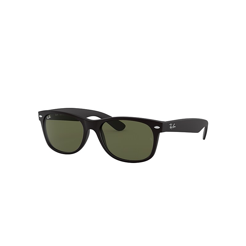 Ray-Ban New Wayfarer Matte Sunglasses Black Frame Green Lenses 55-18