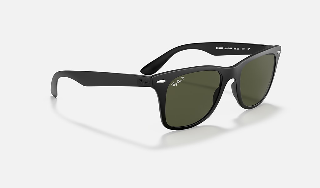 Dovenskab Mundskyl Onkel eller Mister Wayfarer Liteforce Sunglasses in Black and Green | Ray-Ban®