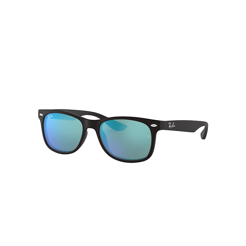 Ray-Ban Junior New Wayfarer Kids Sunglasses Black Frame Blue Lenses 47-15