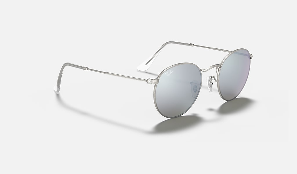 Round Flash Lenses Sunglasses in Silver and Silver | Ray-Ban®