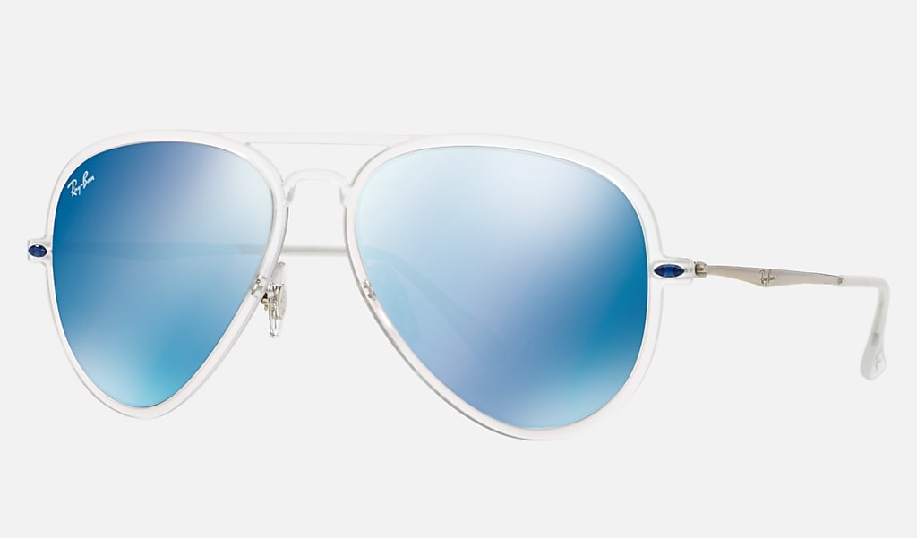 zijde fossiel Diagnostiseren Aviator Light Ray Ii Sunglasses in Transparent and Blue | Ray-Ban®