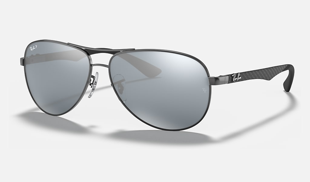Carbon Fibre Sunglasses in Gunmetal and Silver | Ray-Ban®
