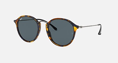 ROUND FLECK Sunglasses in Black and G-15 Green - RB2447 | Ray-Ban®