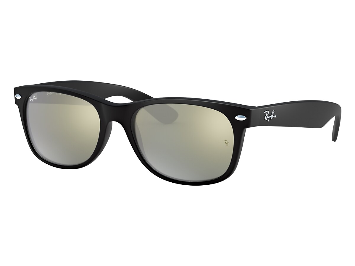 NEW WAYFARER FLASH Sunglasses in Rubber Black and Silver NEW WAYFARER FLASH Sunglasses in Rubber Black and Silver