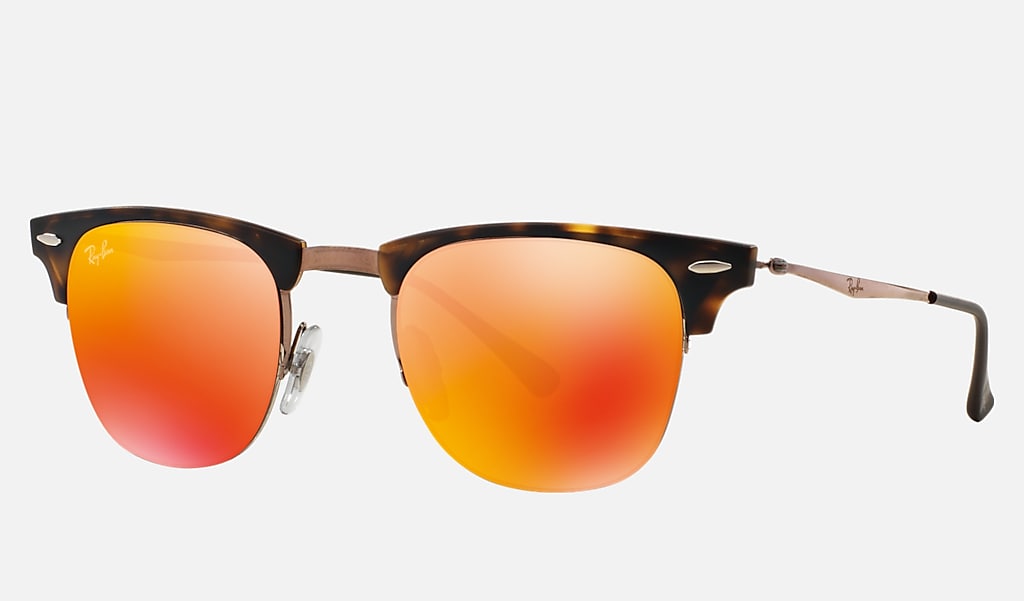 Clubmaster Light Ray Sunglasses in Tortoise and Red | Ray-Ban®