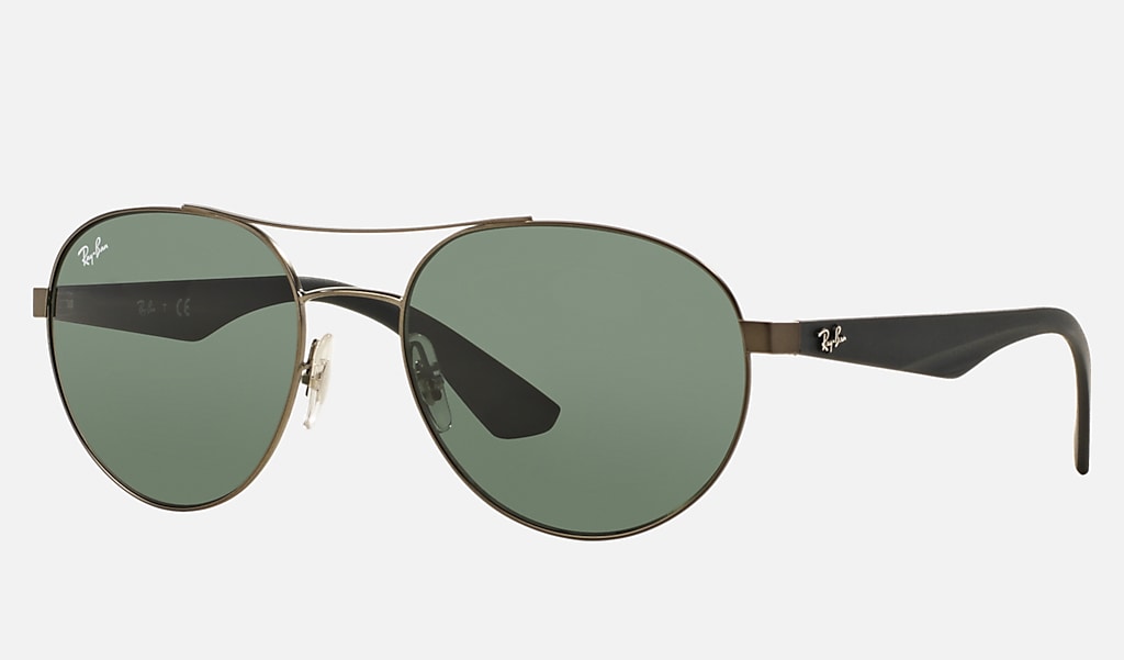 Operate Odorless Between Rb3536 Sunglasses in Gunmetal and Green | Ray-Ban®