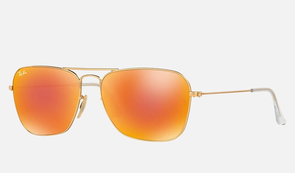 elke dag Van toepassing Motel Caravan Sunglasses in Gold and Orange | Ray-Ban®