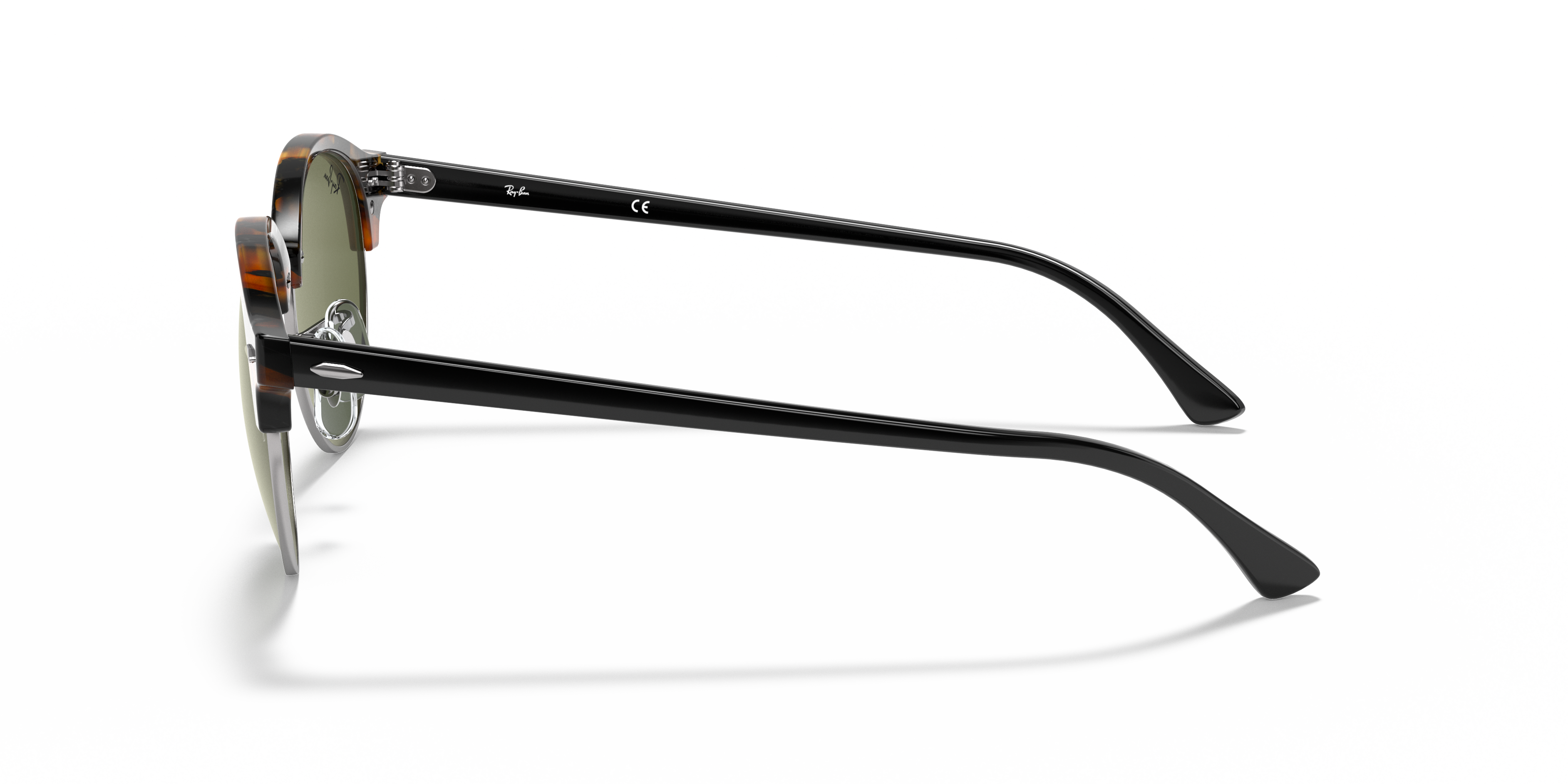 Clubround Classic Sunglasses in Tortoise and Green | Ray-Ban®