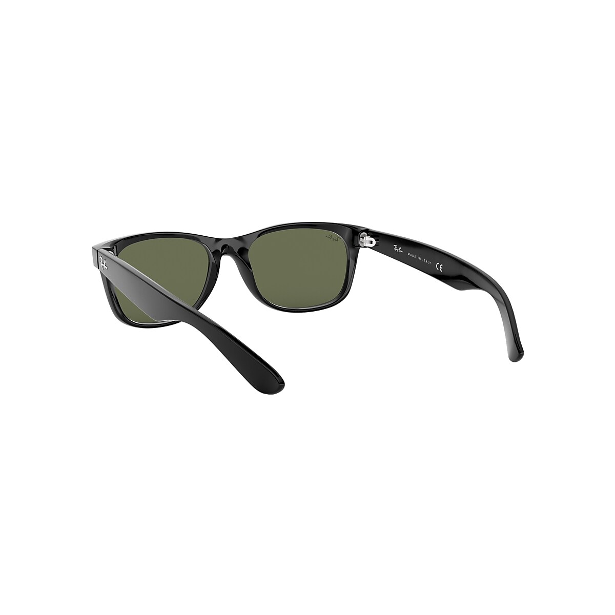 NEW WAYFARER CLASSIC Sunglasses in Black and Green - RB2132