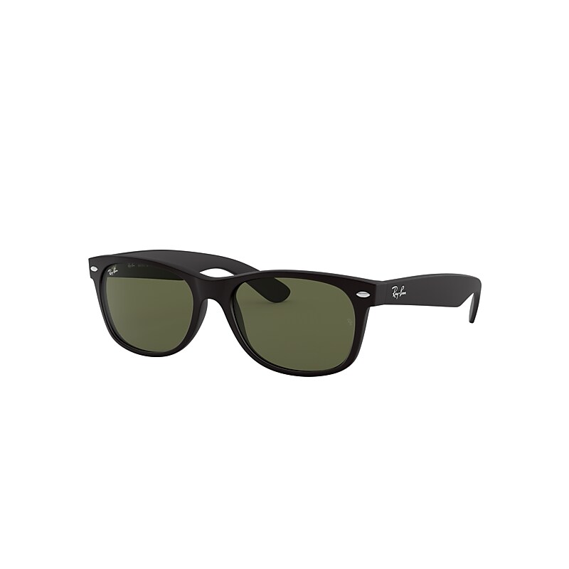 Ray-Ban New Wayfarer Matte Sunglasses Black Frame Green Lenses 58-18