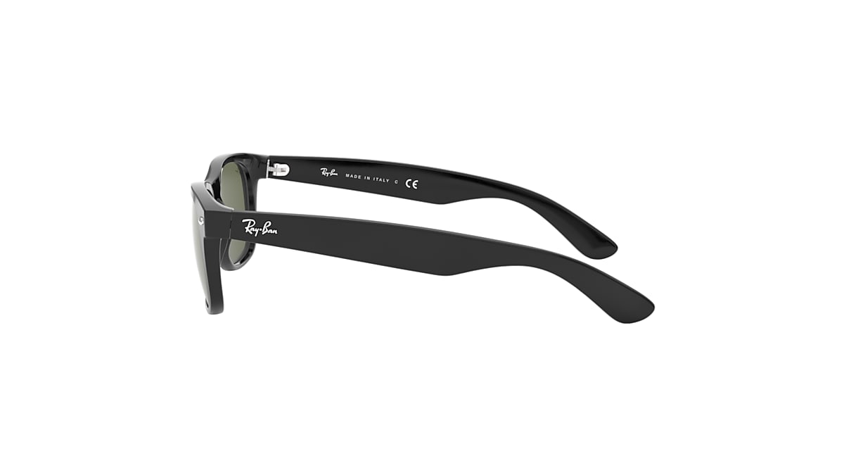 NEW WAYFARER CLASSIC Sunglasses in Black and G-15 Green