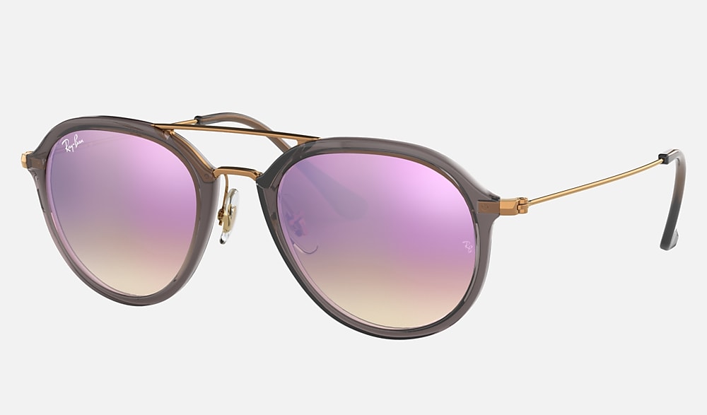 Transparent Grey Sunglasses in Lilac Gradient Flash and  display picture 3