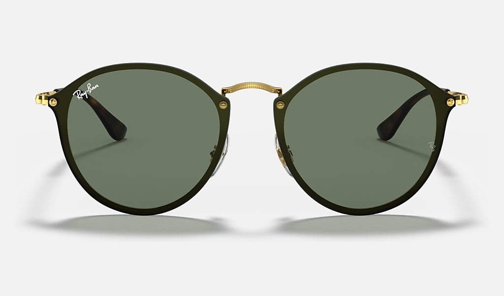 set a fire Mart Independently Blaze Round Sunglasses in Gold and Green | Ray-Ban®