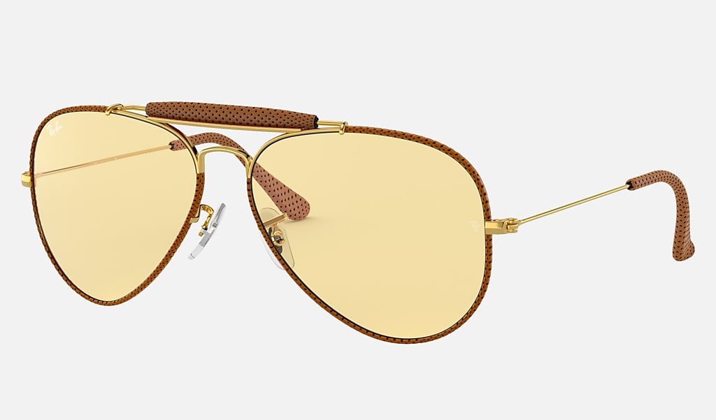 Aviator Craft Sunglasses in Light Brown and Yellow | Ray-Ban®