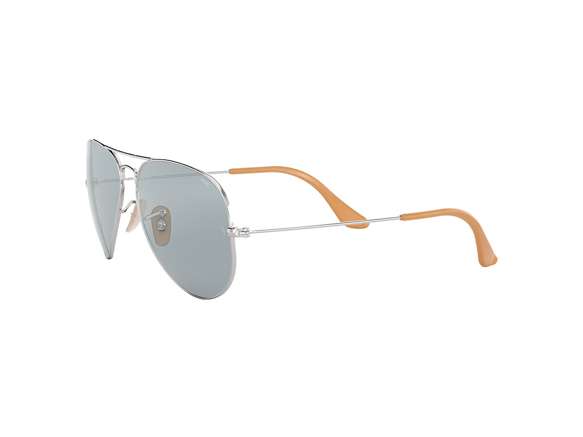Ray Ban Evolve RB3025 9065I5 5514 Photochromic. philipshigh.co.uk