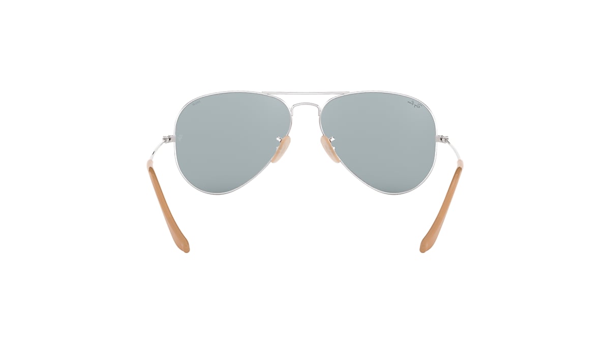 Ray Ban Evolve RB3025 9065I5 5514 Photochromic. philipshigh.co.uk