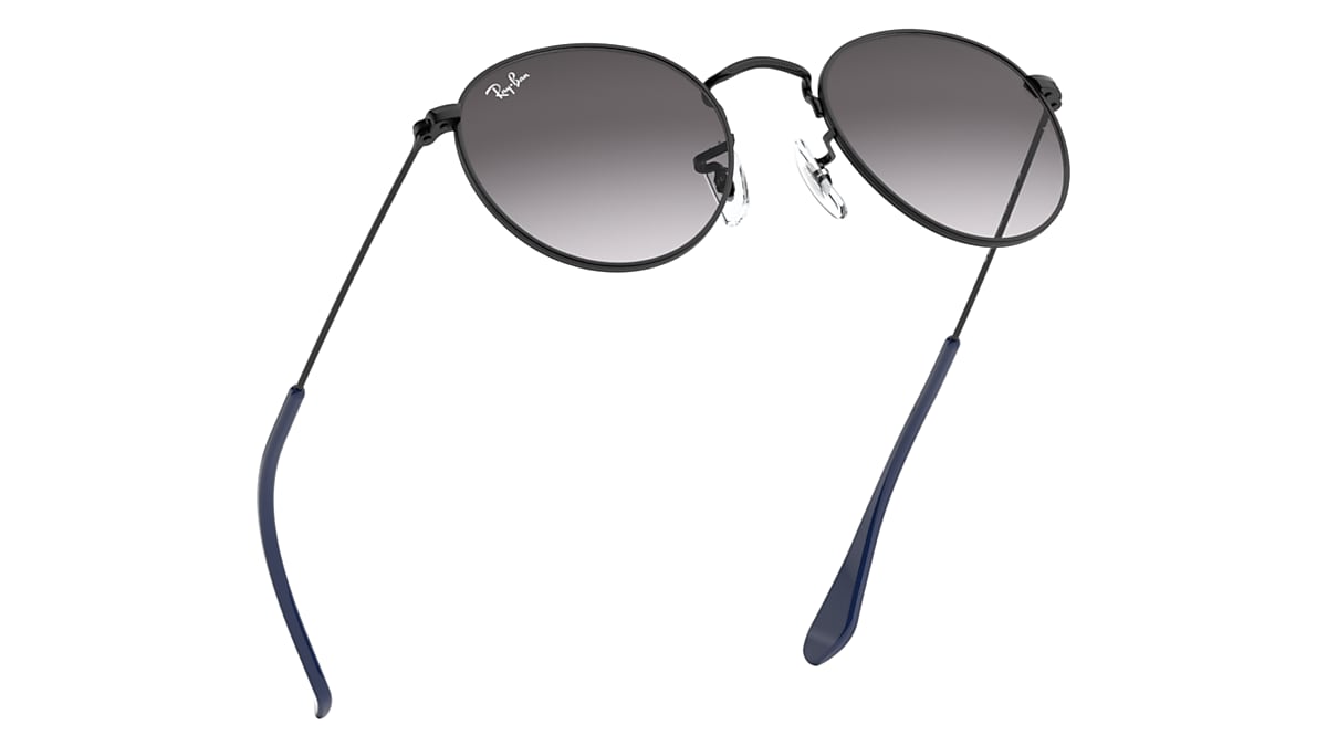 ROUND KIDS Sunglasses in Black and Light Grey Gradient Dark
