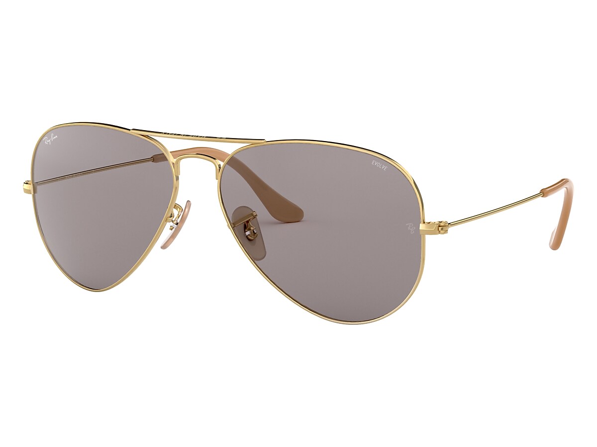 Aviator Washed Evolve Sunglasses in Gold and Grey Photochromic | Ray-Ban®