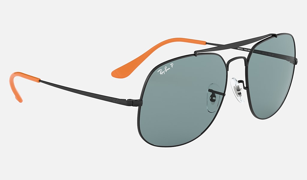 General Pop Sunglasses in Black and Grey | Ray-Ban®
