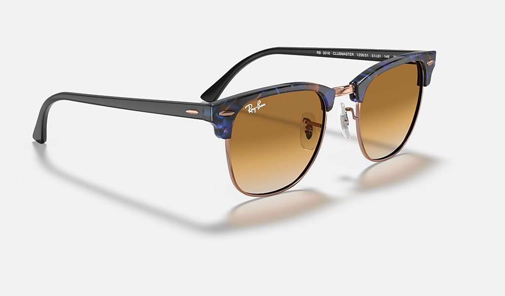 Maria Aanvulling Blootstellen Clubmaster Fleck Sunglasses in Brown & Blue and Light Brown | Ray-Ban®