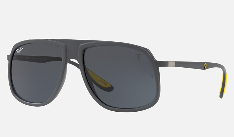 SCUDERIA FERRARI US LIMITED EDITION Sunglasses in Grey and Grey