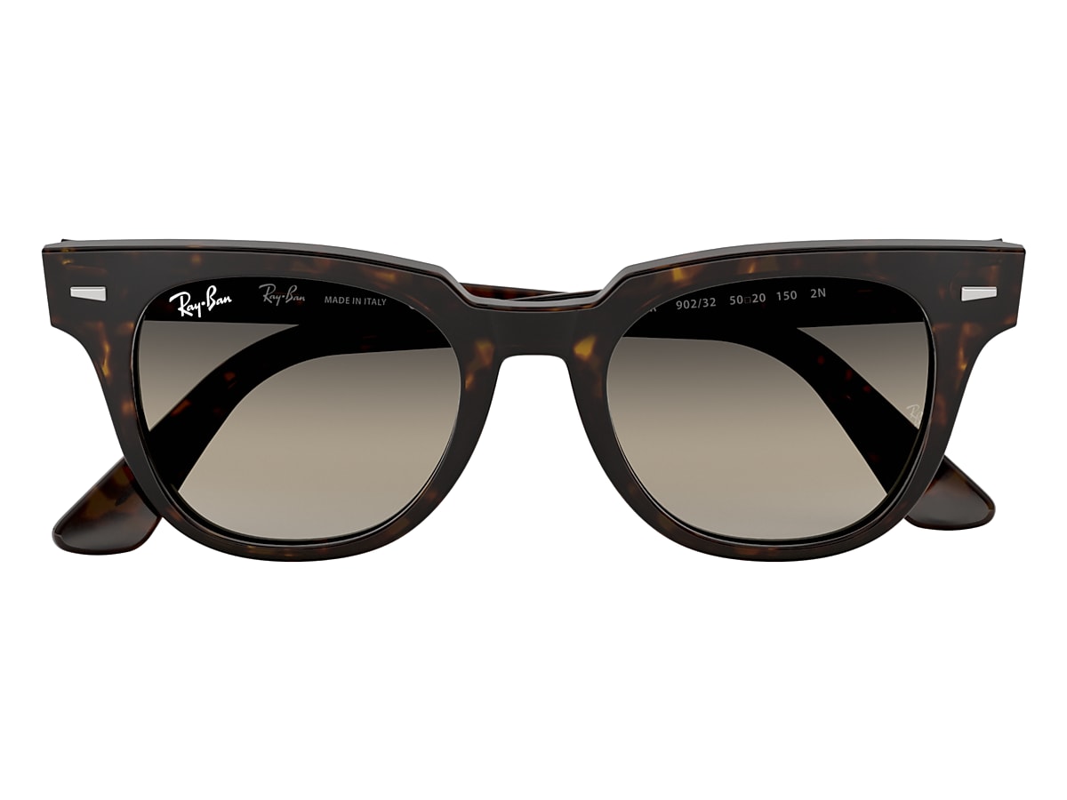 METEOR CLASSIC Sunglasses in Tortoise and Grey - RB2168 | Ray-Ban® EU