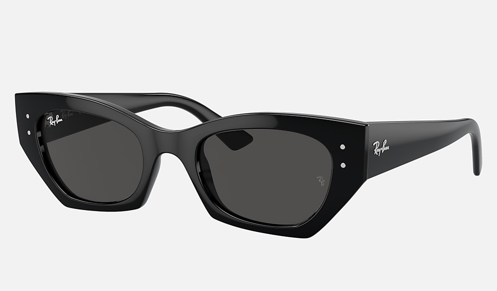 8056262031605__002.png?