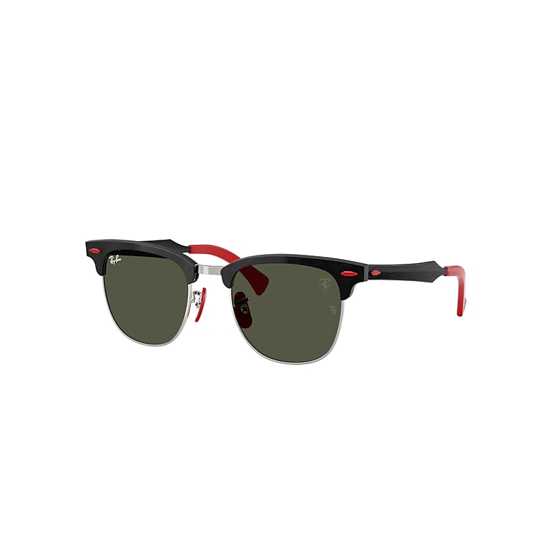 Óculos de Sol Ray-Ban coleção Scuderia Ferrari.